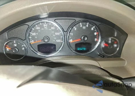 2008 Jeep Liberty Sport из США, поврежденный, VIN 1J8GN28K48W249033